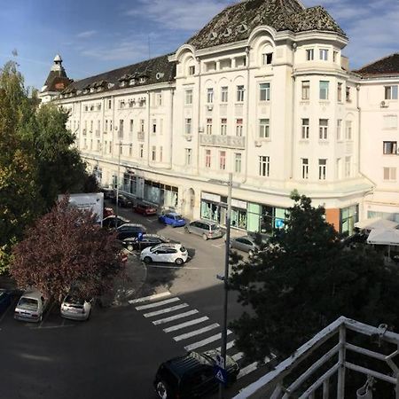 Old Town English Park Residence Craiova Kültér fotó